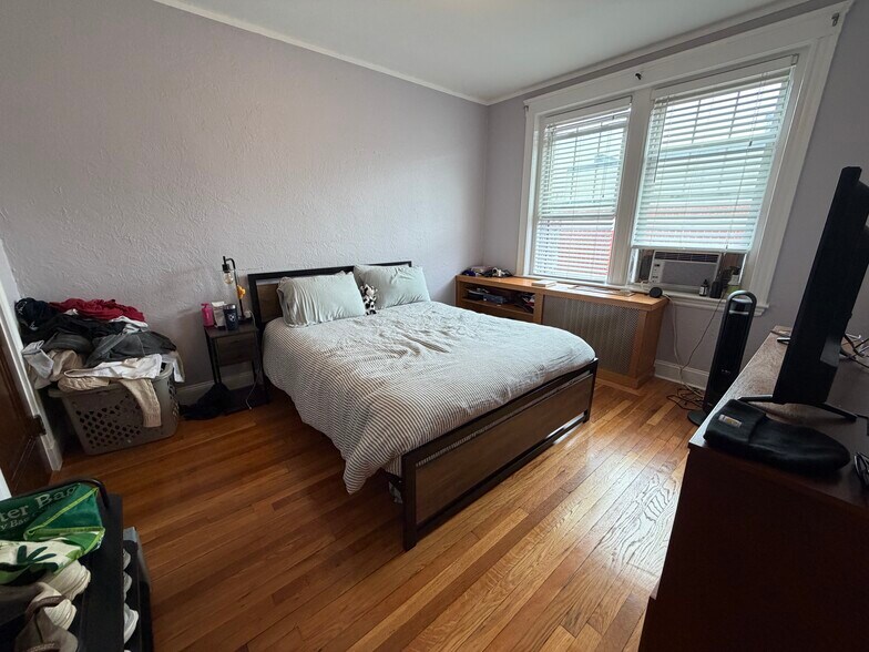 Building Photo - 39 South St