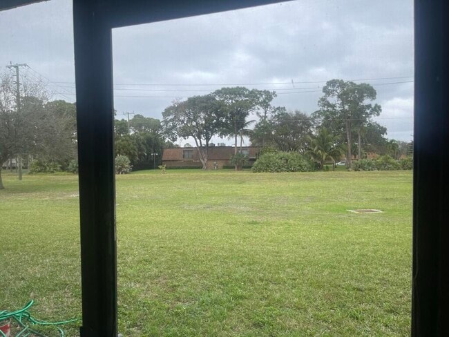 Building Photo - 4259 Oak Terrace Dr