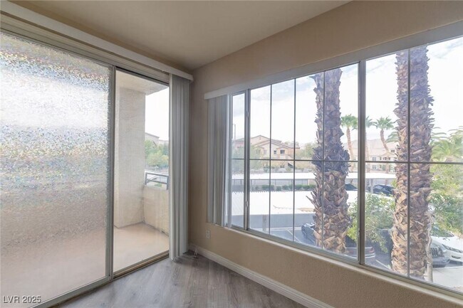 Building Photo - 7127 S Durango Dr