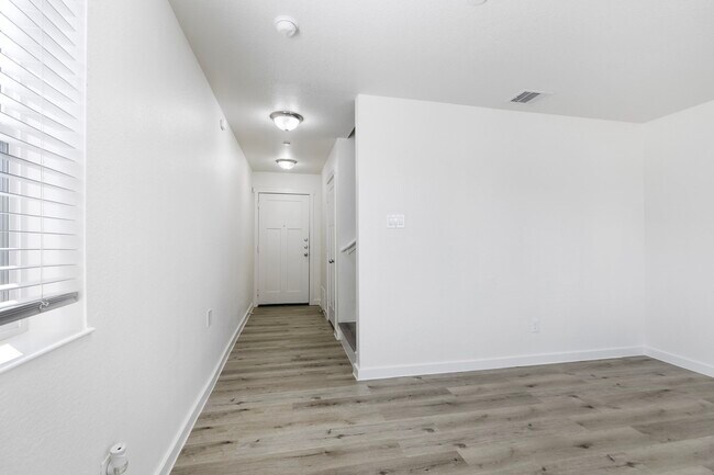 Building Photo - 21155 Gosling Rd