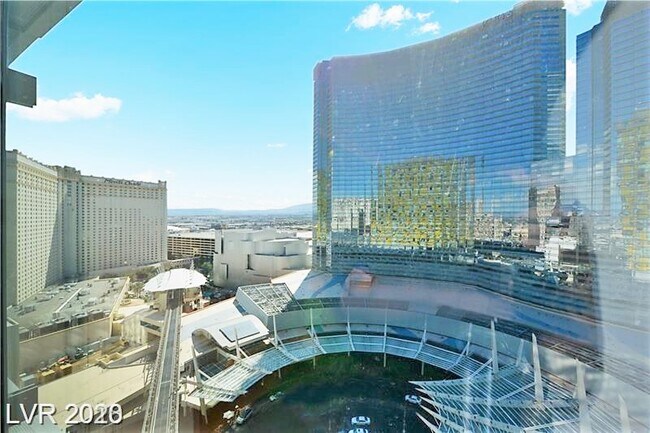 Building Photo - 3726 S Las Vegas Blvd