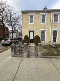 Building Photo - 101-103 Green St