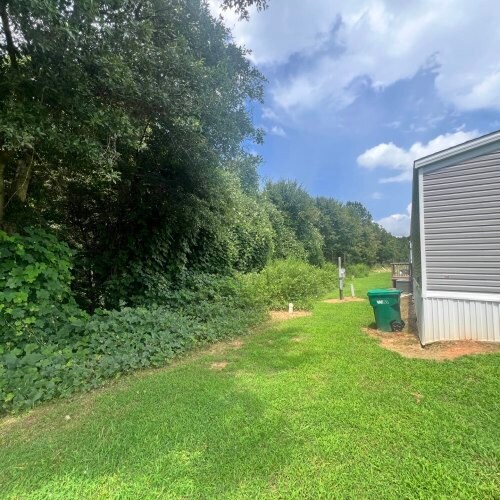 Building Photo - 255 Beaver Dam Cir