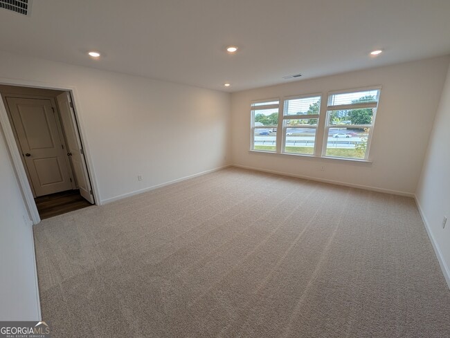 Building Photo - 2557 Adventure Way