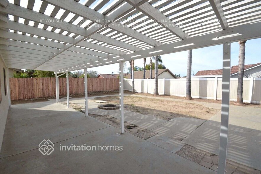 Building Photo - 29623 Avenida De Real