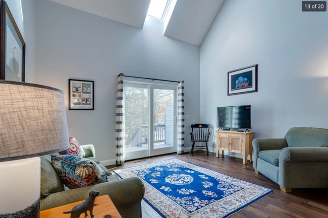 Building Photo - 106 Glengarry Dr