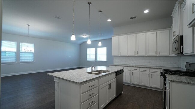 Building Photo - 1308 Falconer Wy