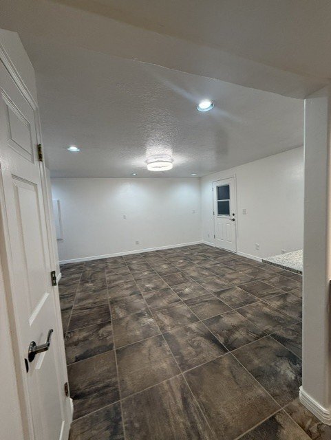 Building Photo - 1243 Forest Ridge Rd