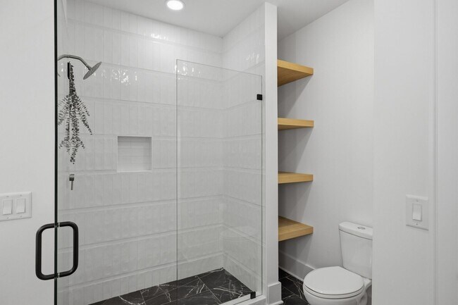 Building Photo - 7628 Delancey Dr