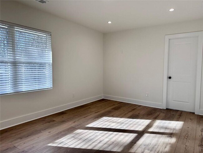 Building Photo - 5140 Tilly Mill Rd