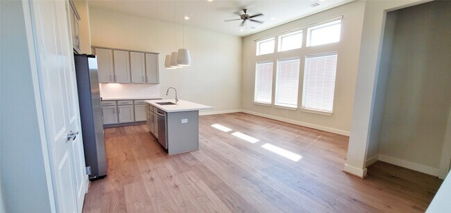 Building Photo - 2980 Alice St