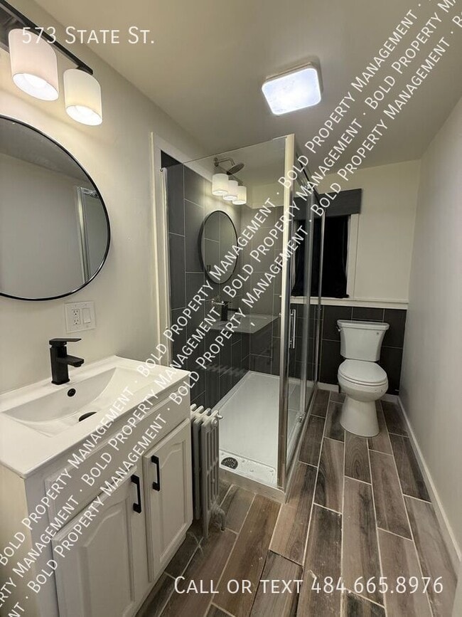 Building Photo - 573 State St