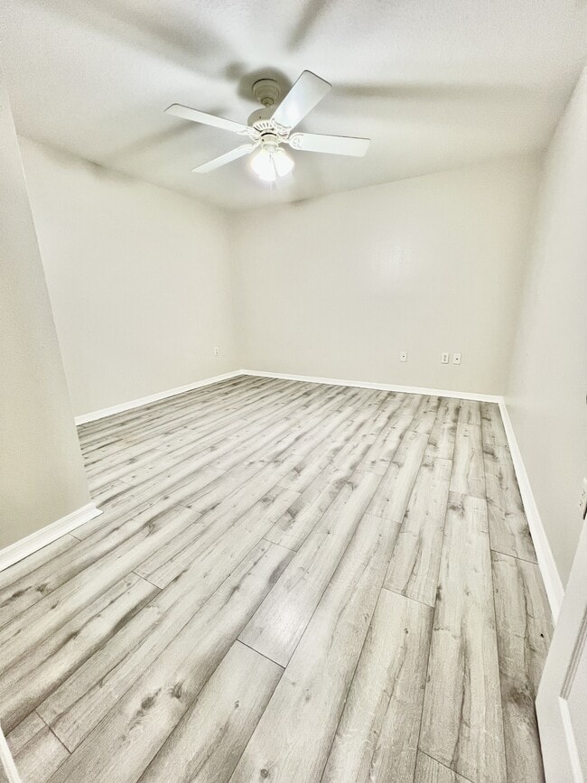 Building Photo - 37228 Grassy Hill Ln