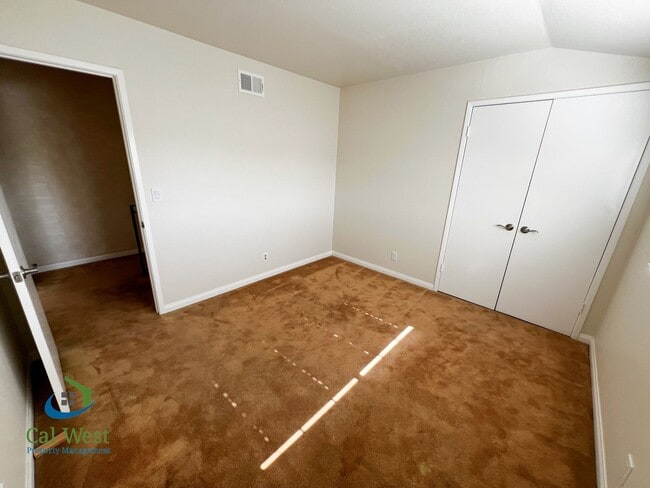 Building Photo - $4,695 - Beautiful 5 Bedroom 2.5 Bath Two ...