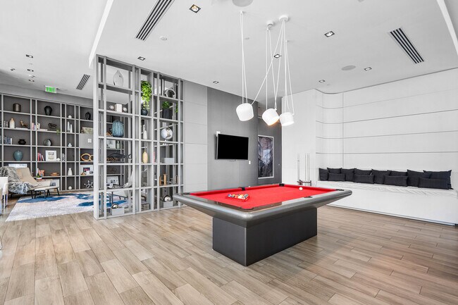 Building Photo - 1100 S Miami Ave