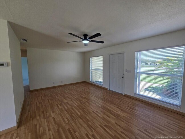 Building Photo - 2648 Rockcrest Ct