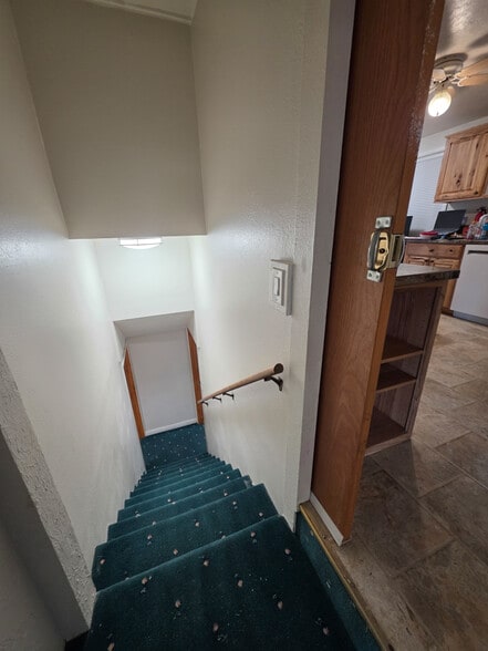 Building Photo - 4467 W 49th S