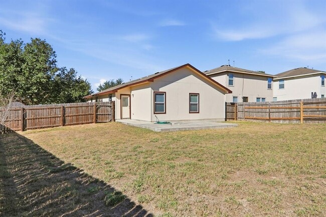 Building Photo - 177 Pebble Creek Ln