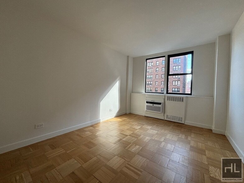 Building Photo - East 79th Street