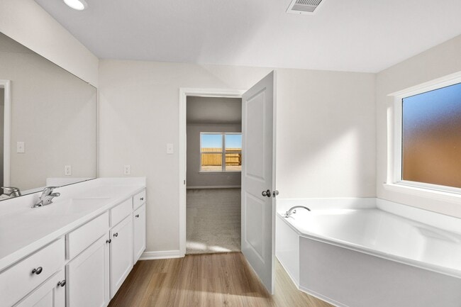 Building Photo - 3214 Sea Whip Dr