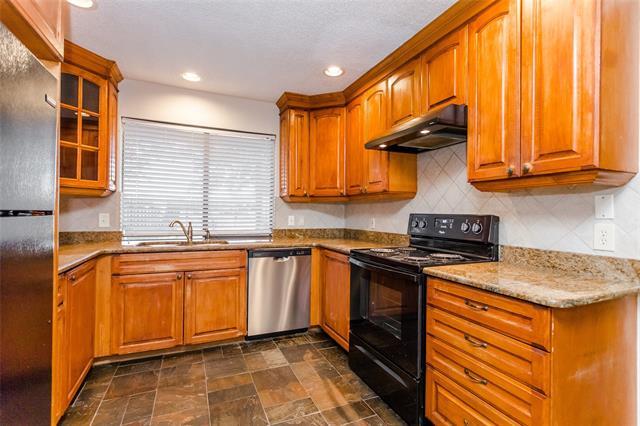 Building Photo - 5602 Kingstree Ct