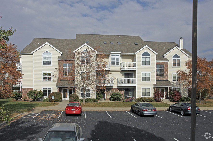 Building Photo - Timberlake Village Apartments