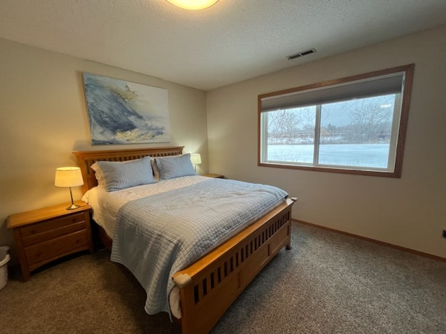 Building Photo - 5 Round Lake Trail