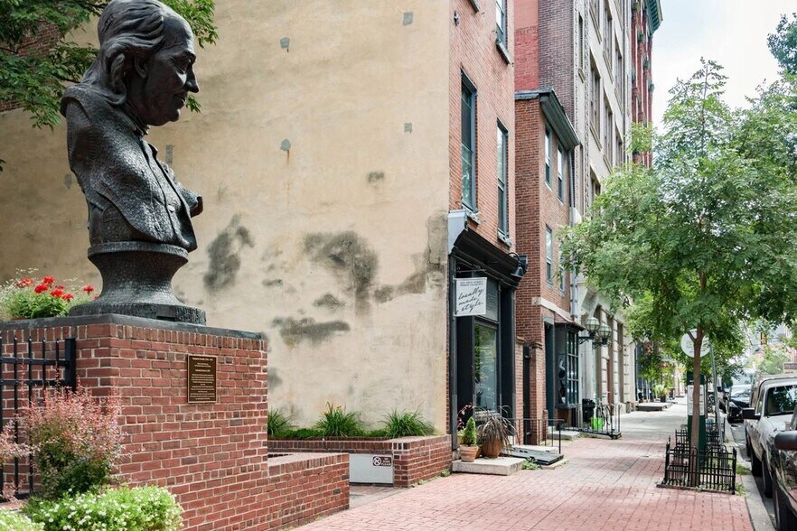 Building Photo - 225 Arch St