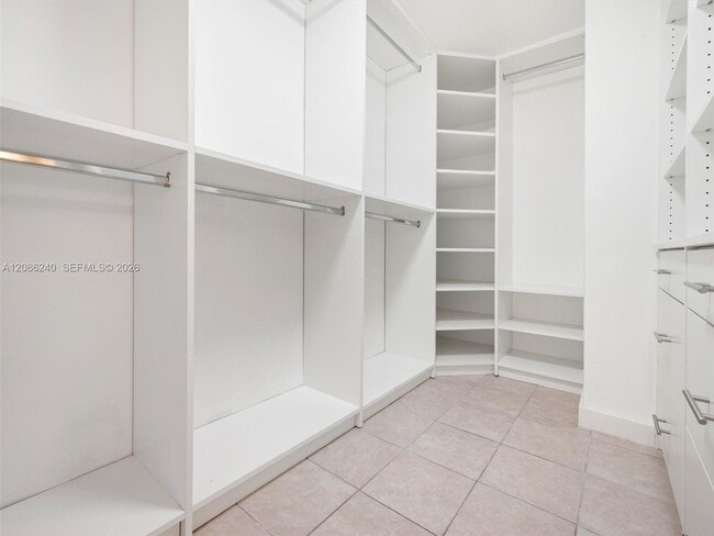 Building Photo - 1424 SW 131st Pl Cir E