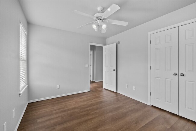 Building Photo - 1667 Evening Shade Dr