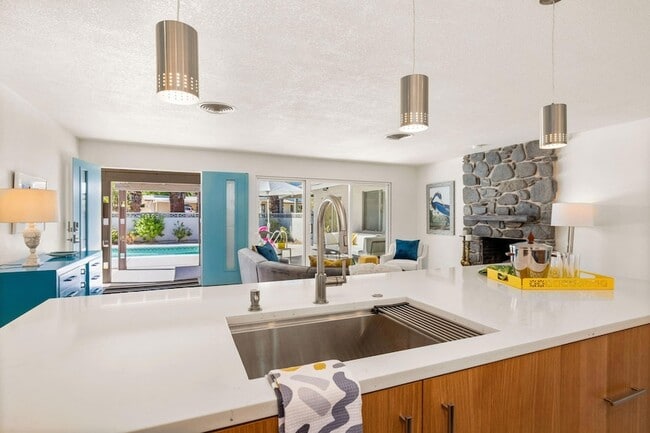 Building Photo - 74350 Covered Wagon Trail