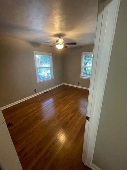Building Photo - 8809 Malvern Hill Rd