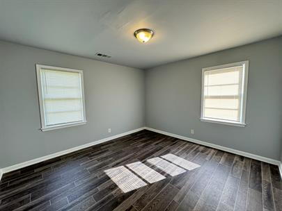 Building Photo - WELCOME!!! THIS IS A BEAUTIFUL HOUSE FOR Y...