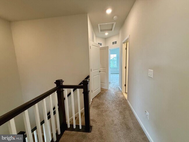 Building Photo - 11007 Blackburn Cove Ln