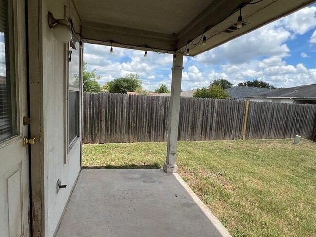 Building Photo - 209 Katy B Ln
