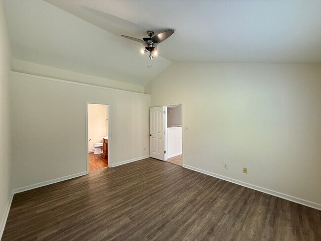 Building Photo - 1040 Treble Ct