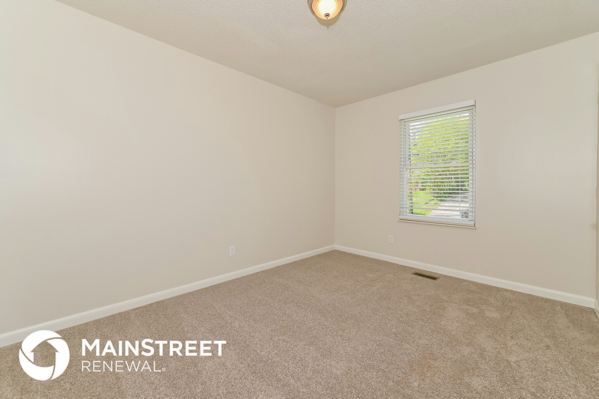 Building Photo - 5505 Malmsbury Rd NW