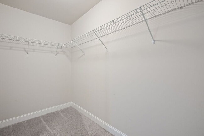 Building Photo - 236 Cherry Laurel Dr