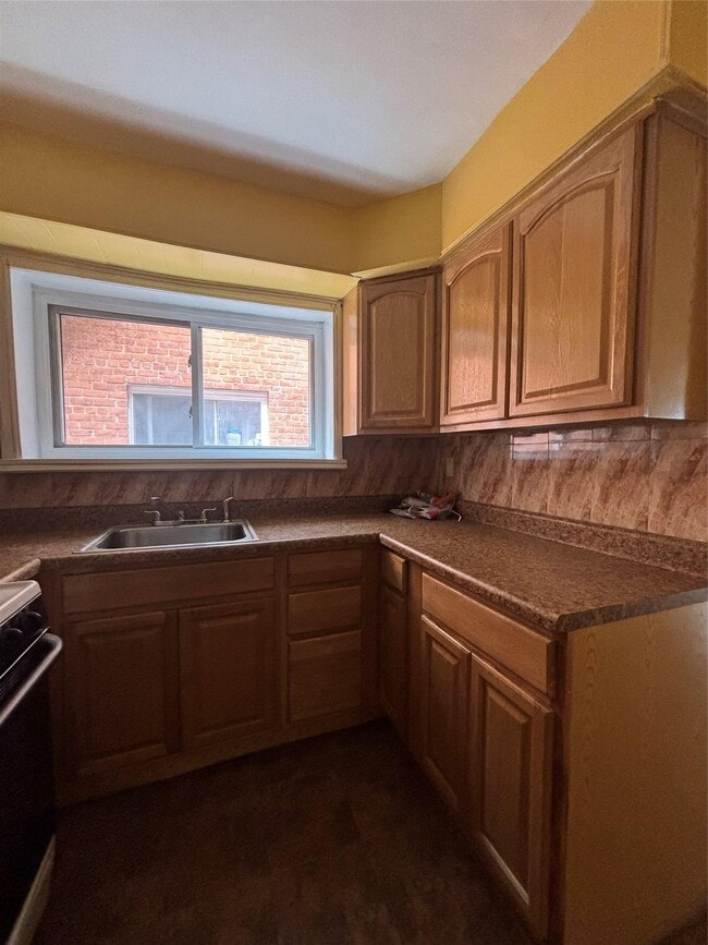 Building Photo - 659 Nereid Ave