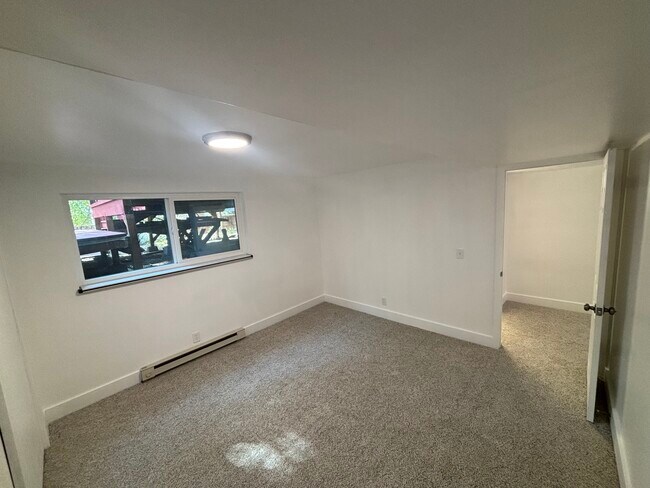 Building Photo - 7734 S 1100 E