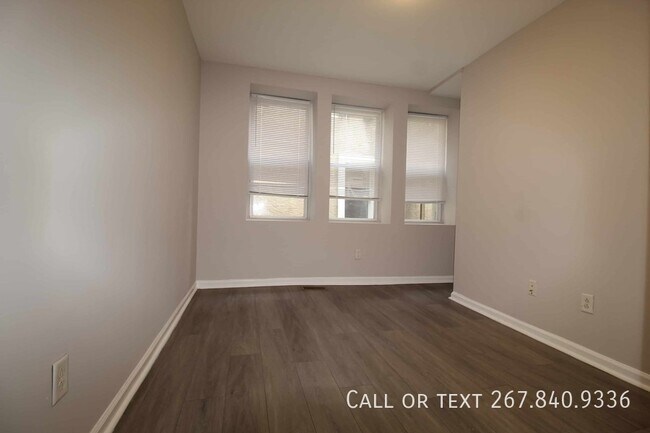 Building Photo - 1016-1018 S 52nd St-18.1A
