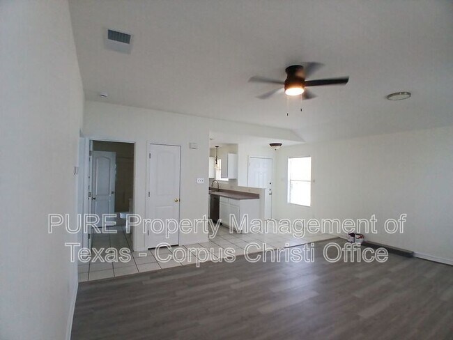 Building Photo - 14006 Fortuna Bay Dr