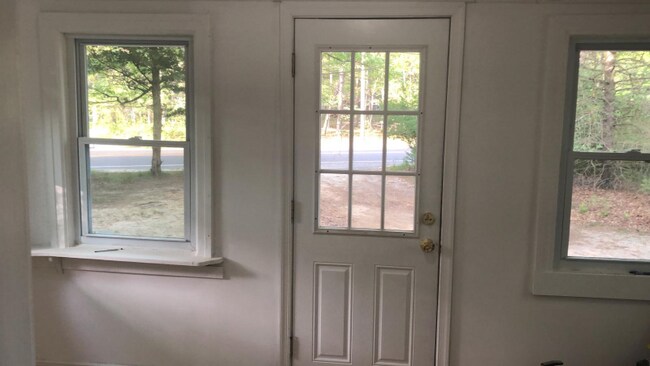 Building Photo - 1266 Toms River Rd
