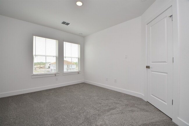 Building Photo - 2209 Via Laura Ln