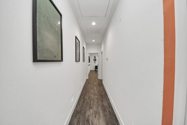 Building Photo - 6739 Calhoun Rd