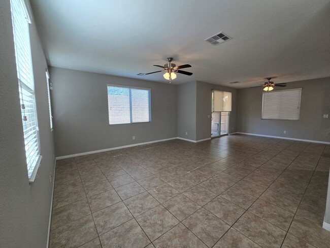 Building Photo - A Fabulous 3 Bedroom Home in SW. Las Vegas