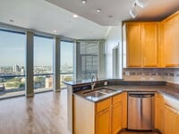 Building Photo - 1-Bedroom luxury Condo at The Tower in Downtown Fort Worth!