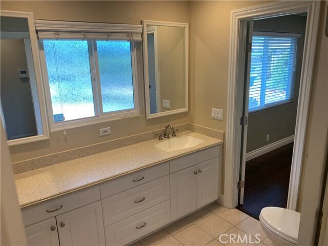 Building Photo - 16068 Summershade Dr