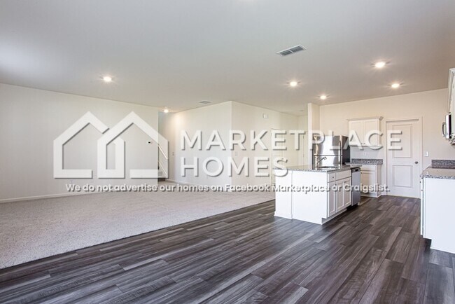 Building Photo - 144 Bandimere Pkwy