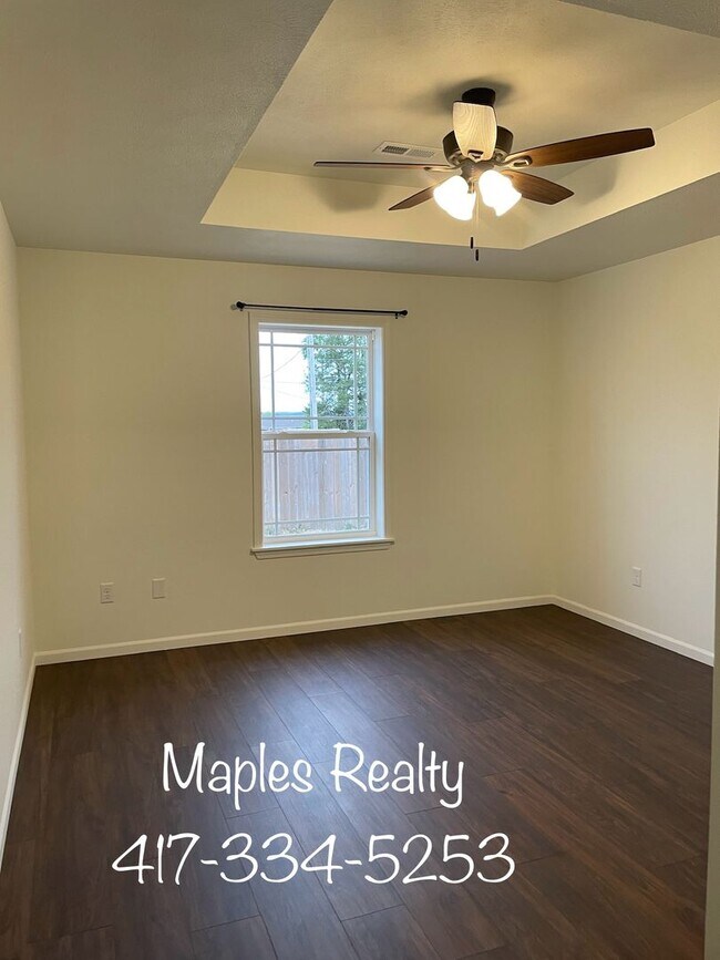 Building Photo - NEW CONSTRUCTION SINGLE FAMILY HOME ~  3 bed, 2 bath HOME in Hollister MO